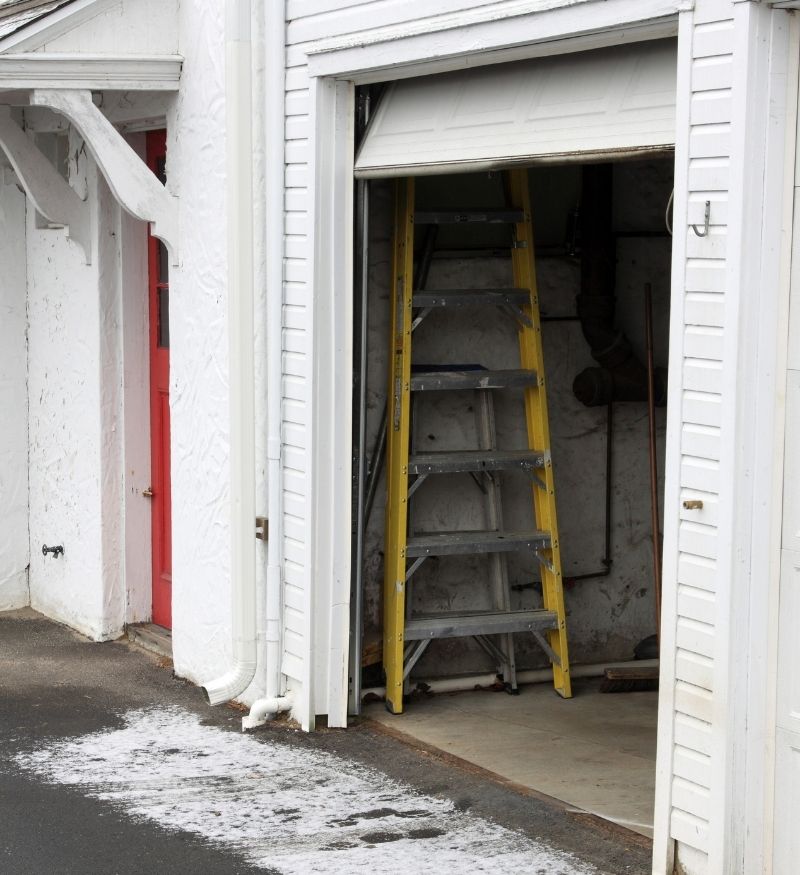 Residential and Commercial Garage Door Services in Bushwick