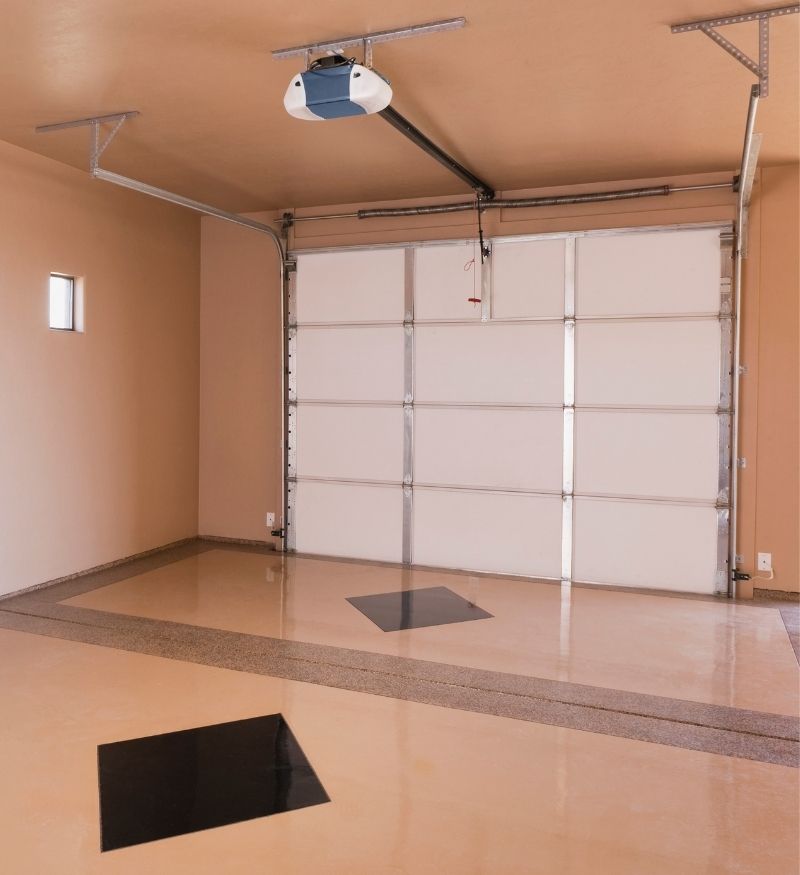 Top Garage Door Problems We Solve in Crown Heights
