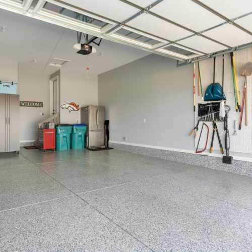 Seasonal Garage Door Maintenance in Glendale, Queens, NY